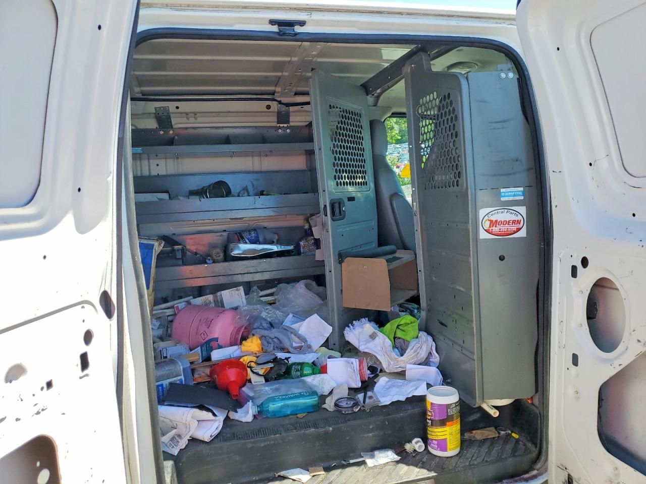 Ford Econoline E350 Super Duty Van