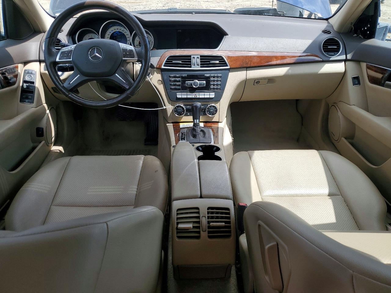 Mercedes-Benz C-Class 250