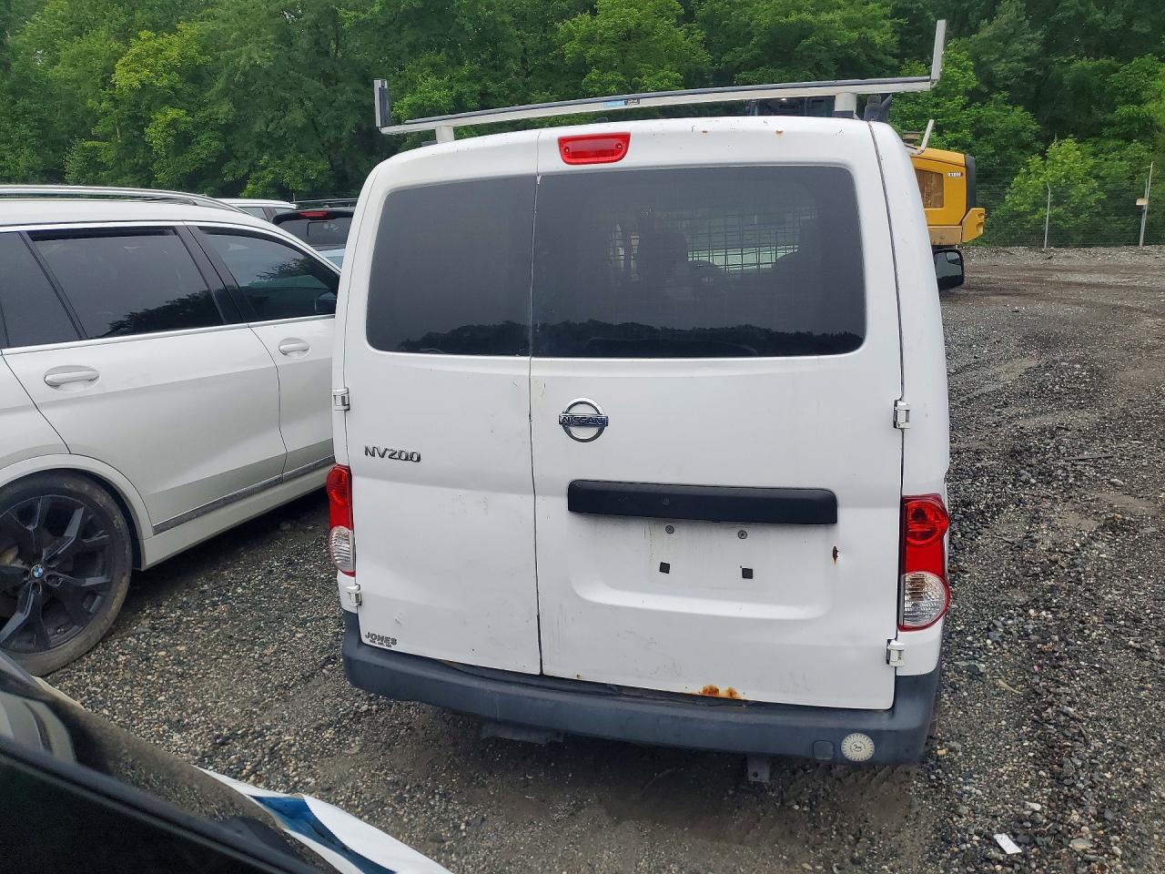 Nissan Nv S