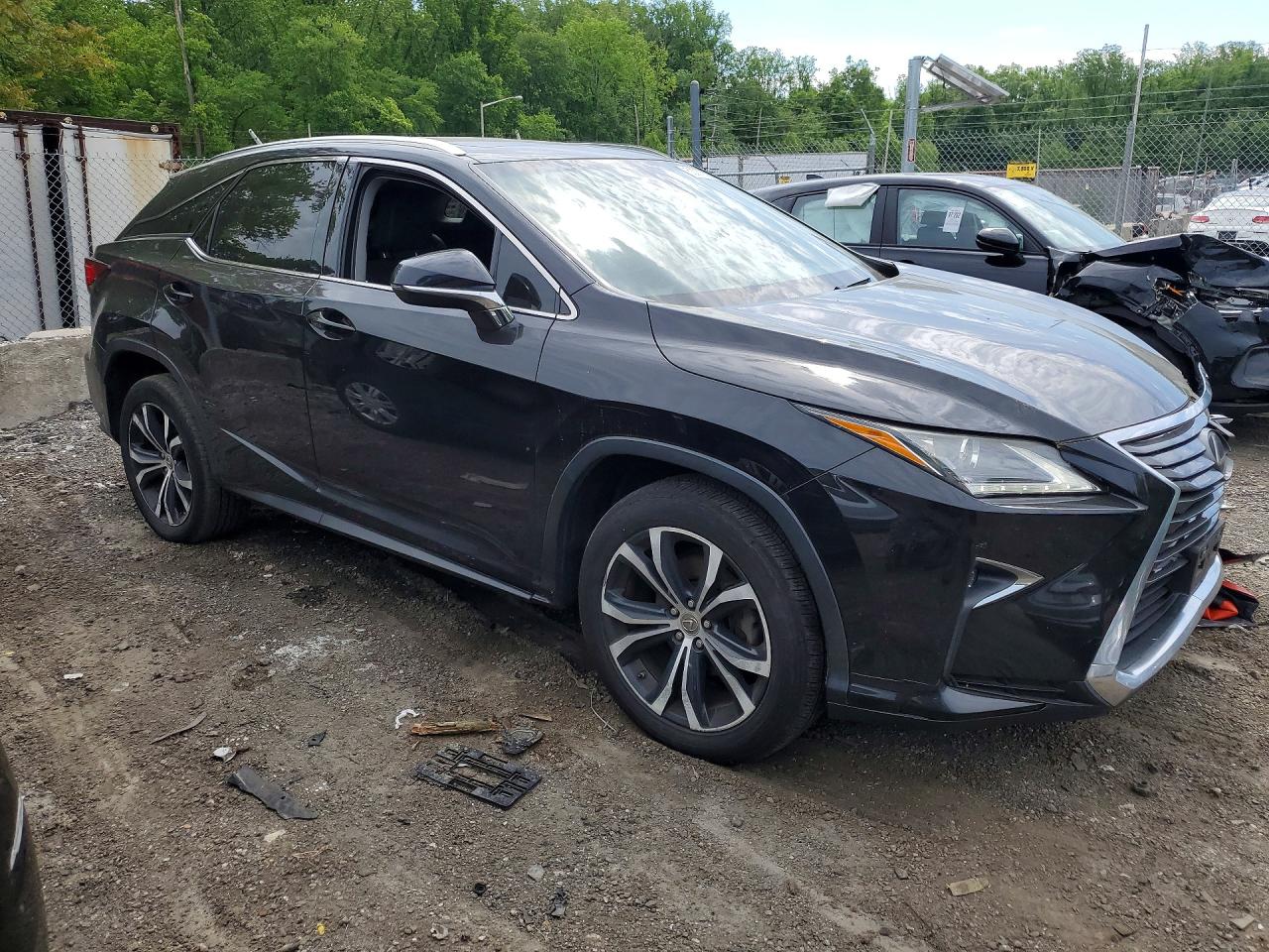 Lexus RX Base