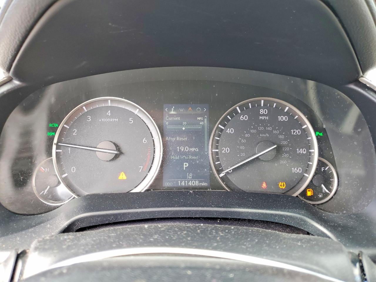Lexus RX Base