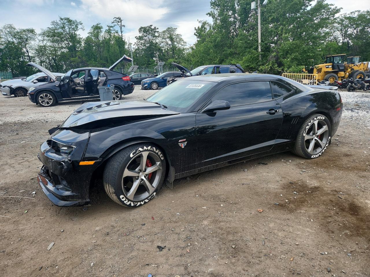 Salvage Chevrolet Camaro Image