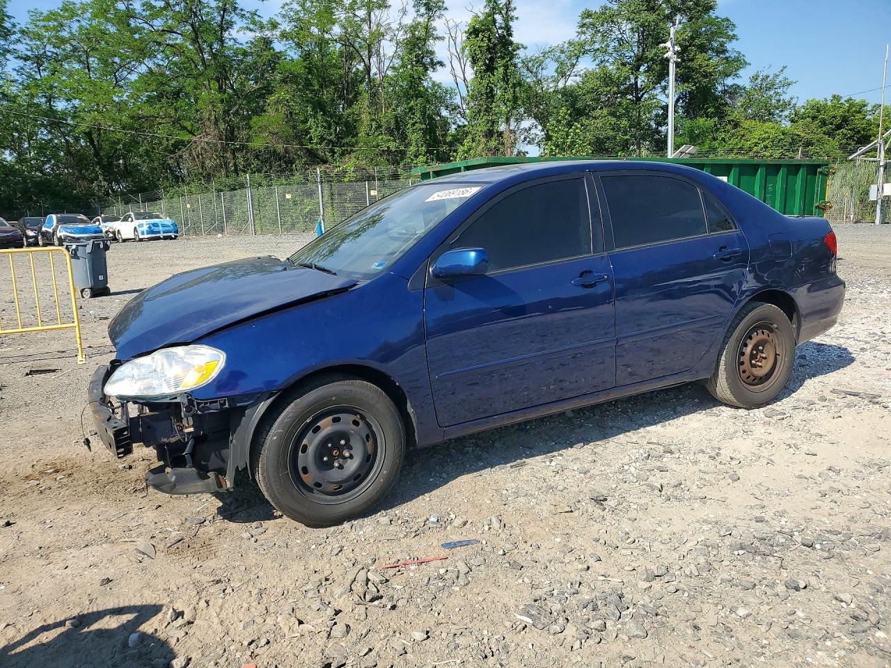 Salvage Triumph Car Corolla Le Image