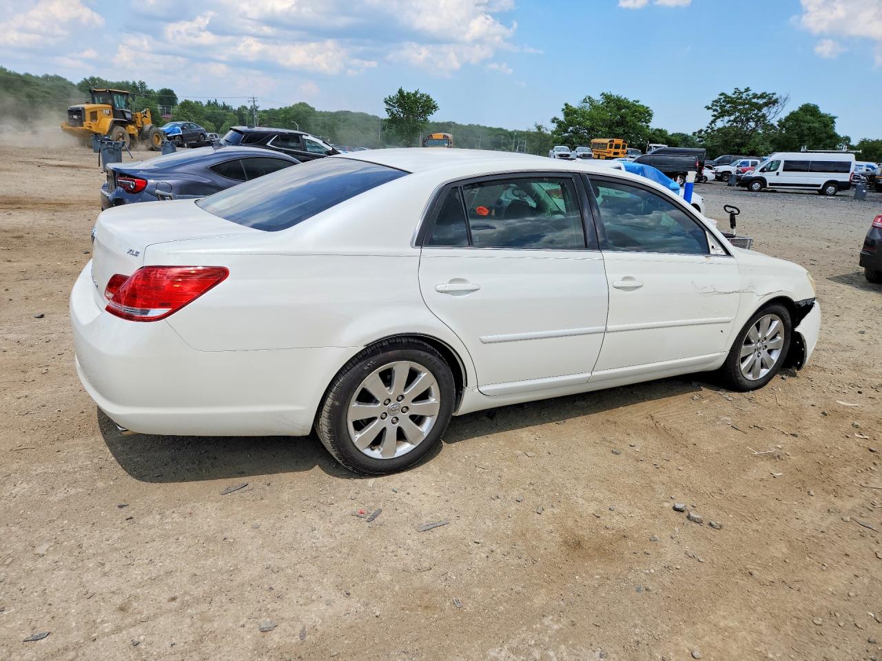 Toyota Avalon Xls