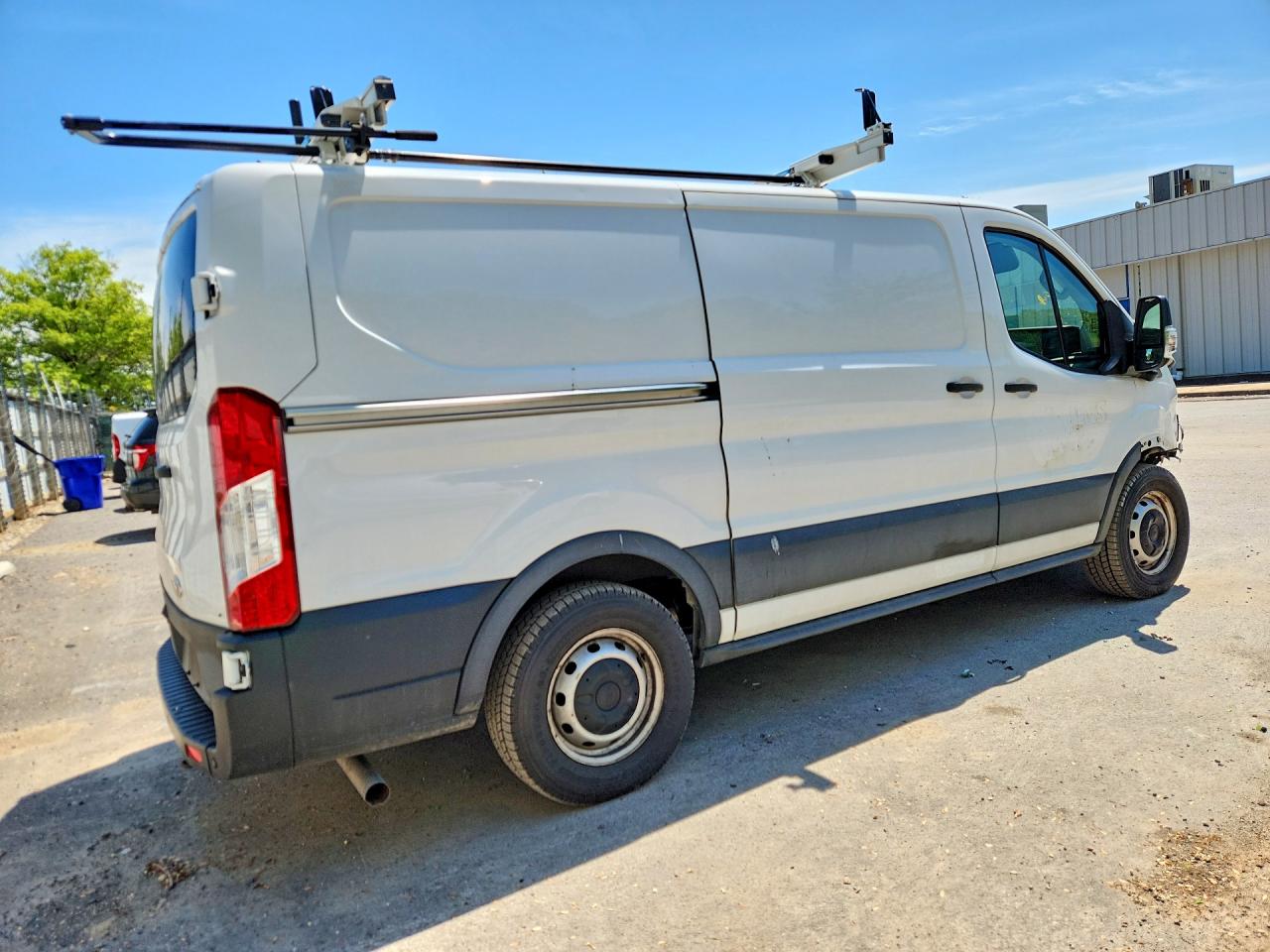 Ford Transit T-250