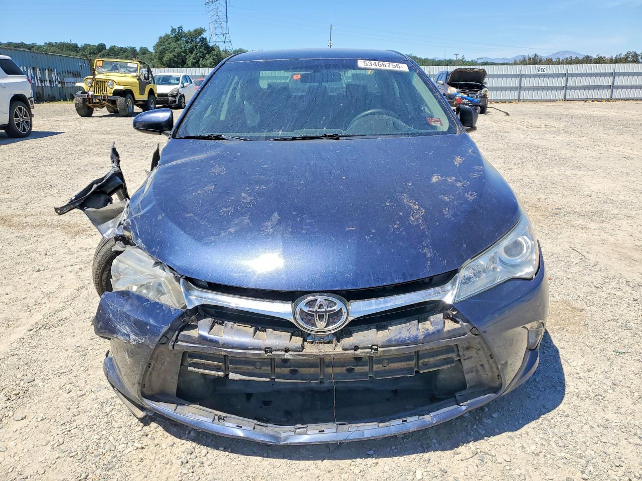 Toyota Camry Le