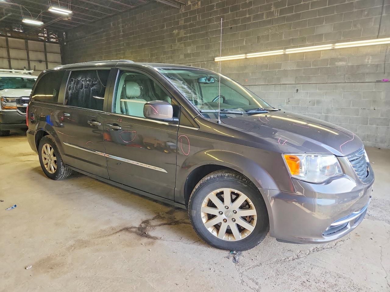 Chrysler Minivan Touring