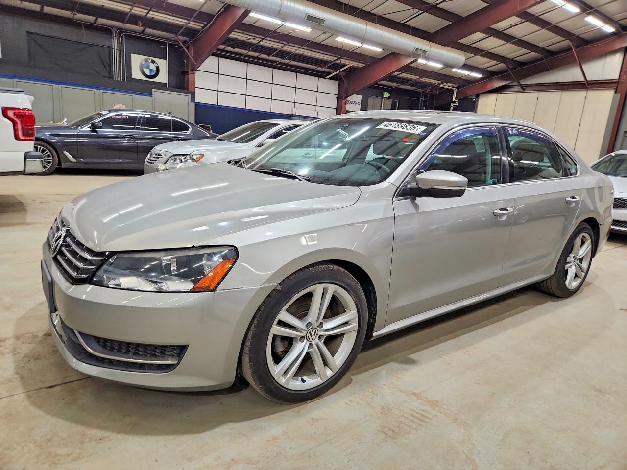 Salvage Volkswagen Passat Image