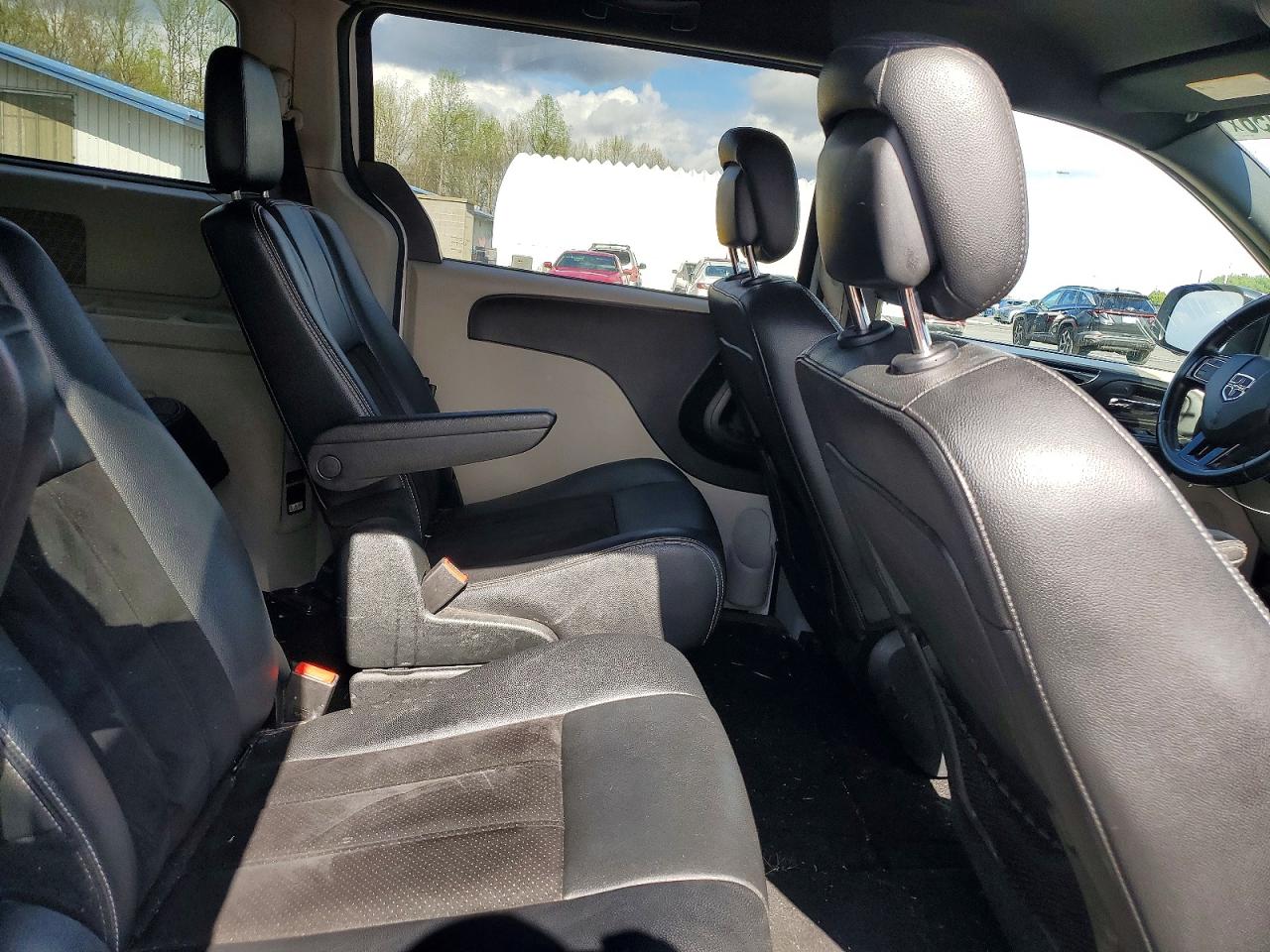 Dodge Caravan Se