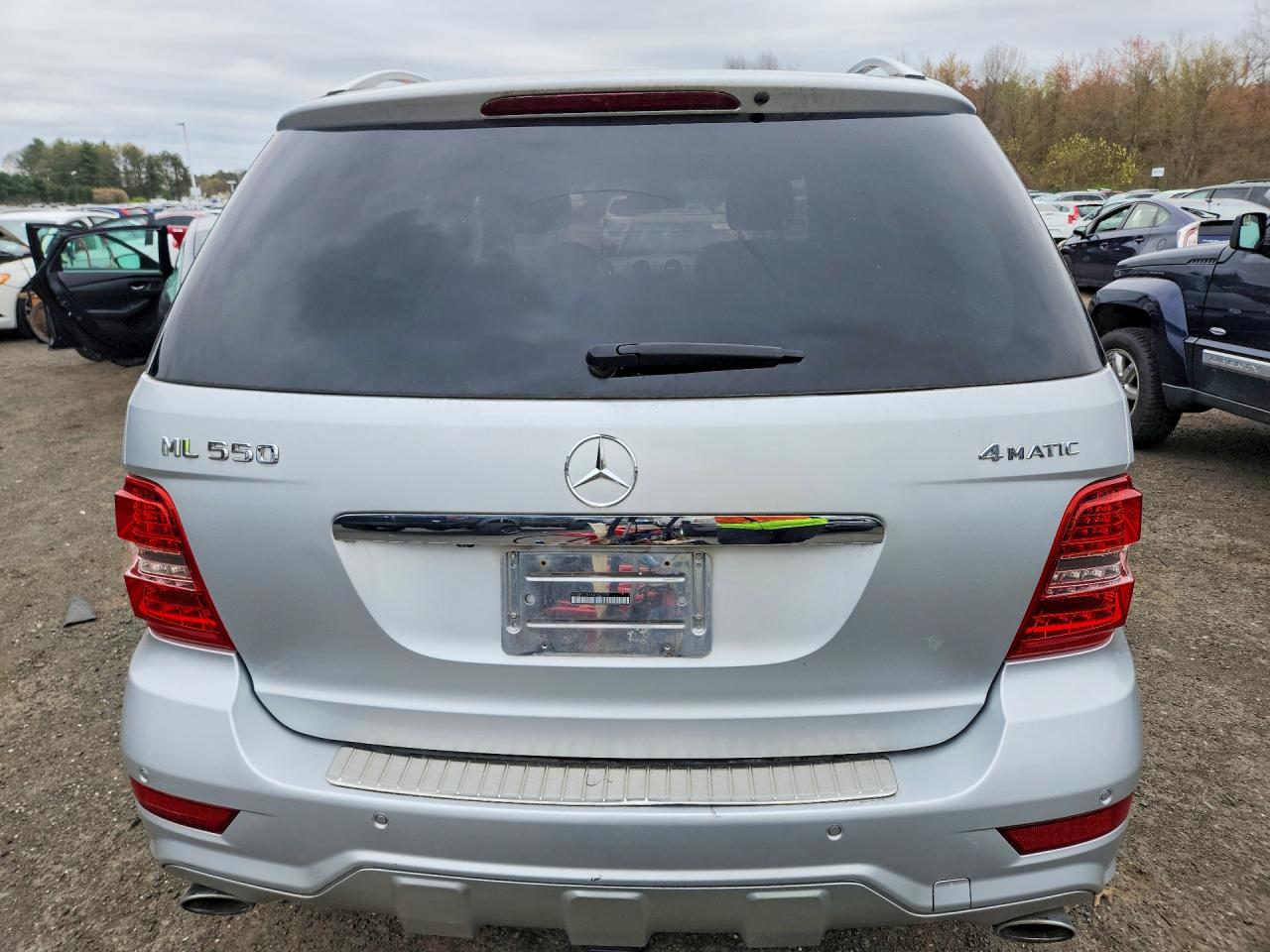 Mercedes-Benz M-Class 550 4matic