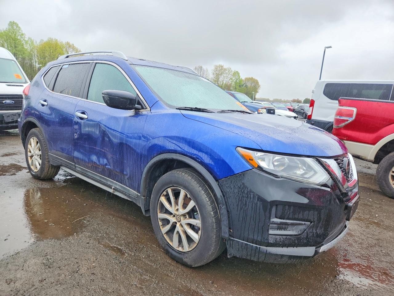 Nissan Rogue Sv
