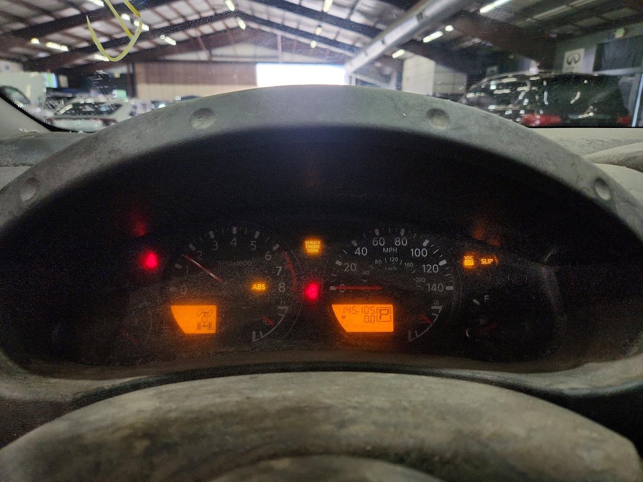 Nissan Frontier Sv V6
