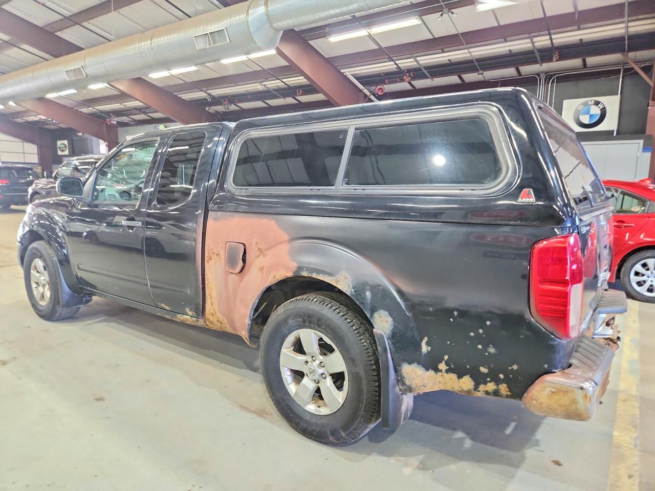 Nissan Frontier Sv V6