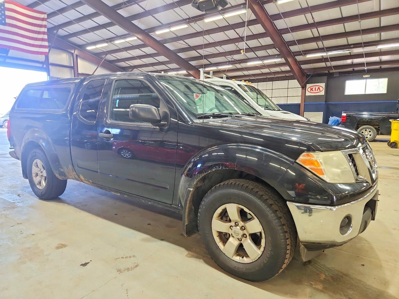 Nissan Frontier Sv V6