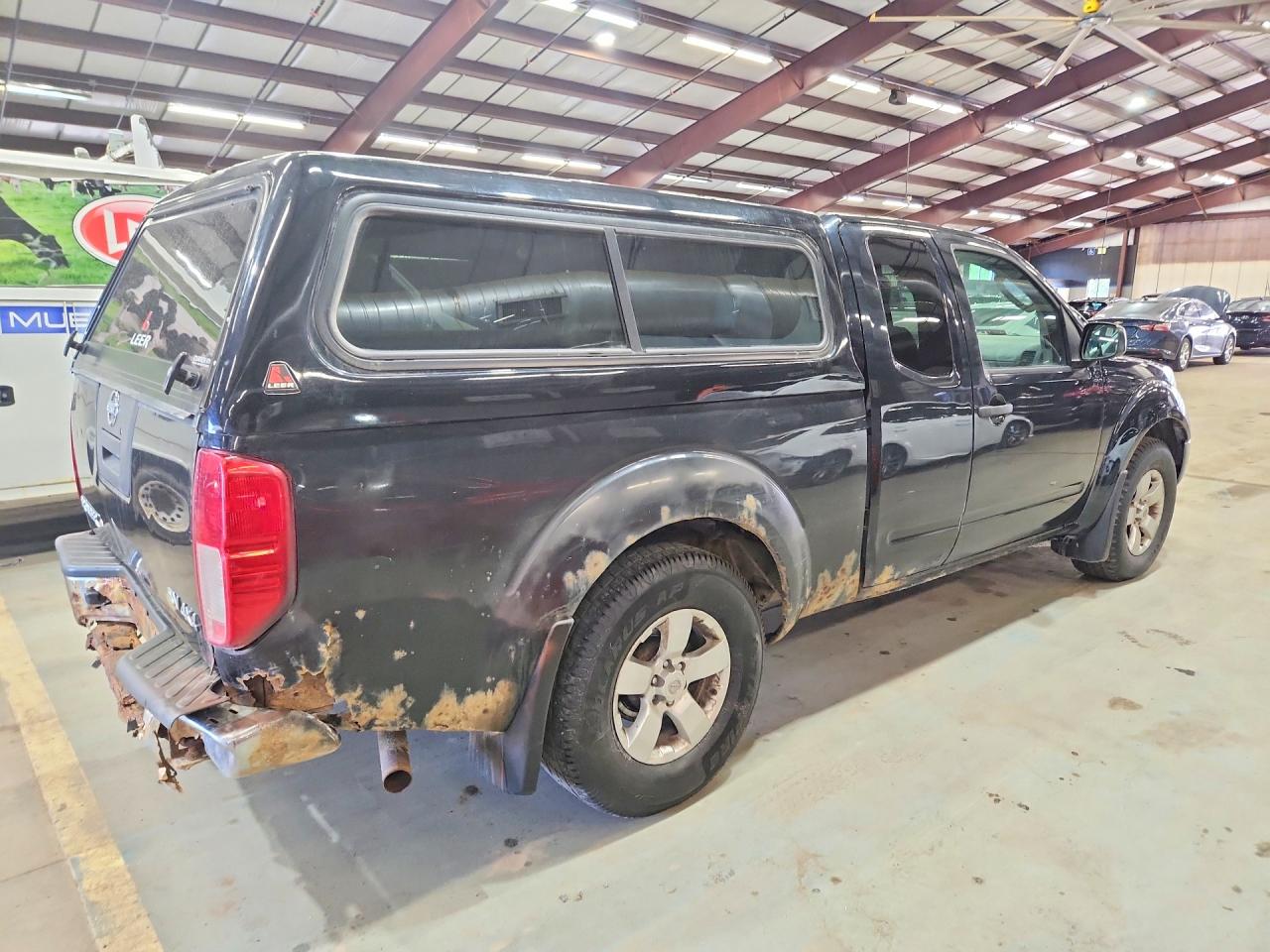 Nissan Frontier Sv V6