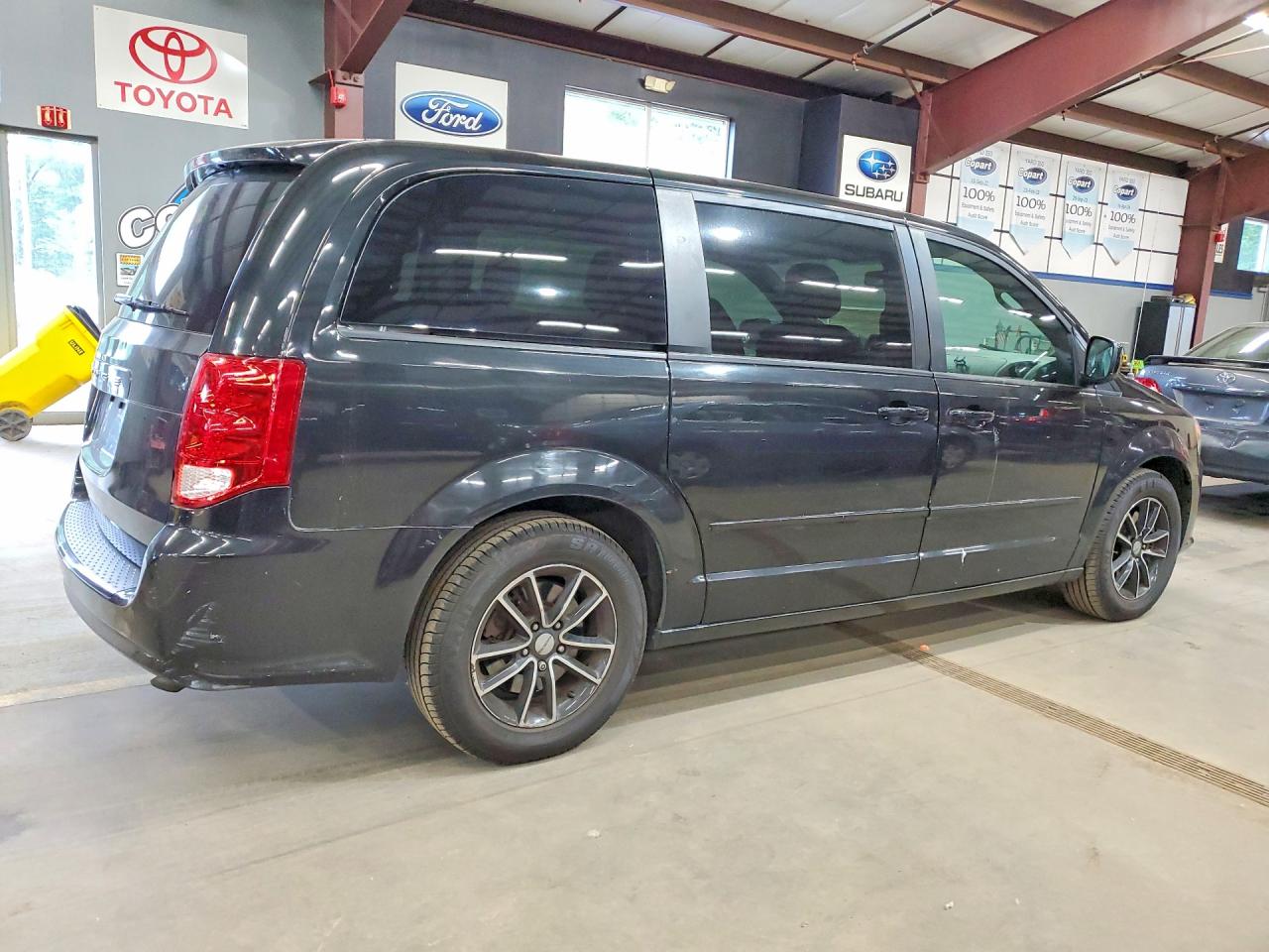 Dodge Caravan Se