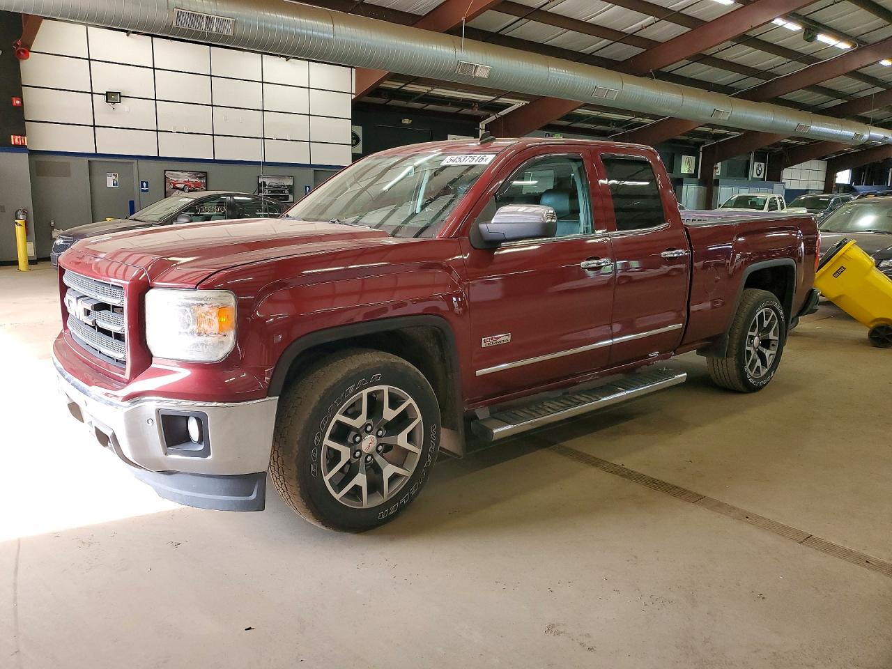 Salvage GMC Sierra Image
