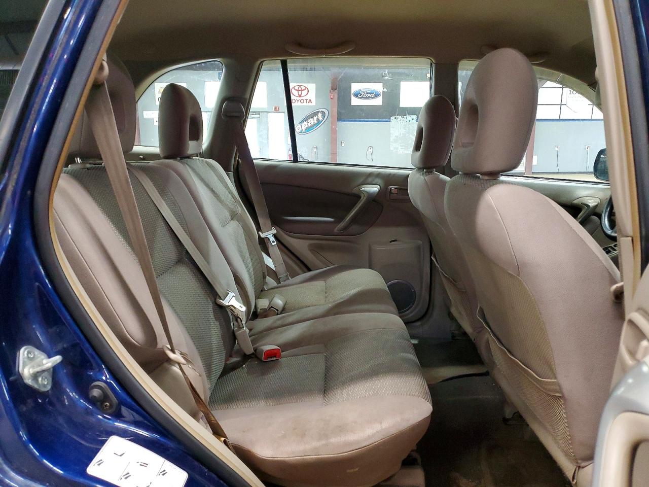 Toyota RAV4 Base