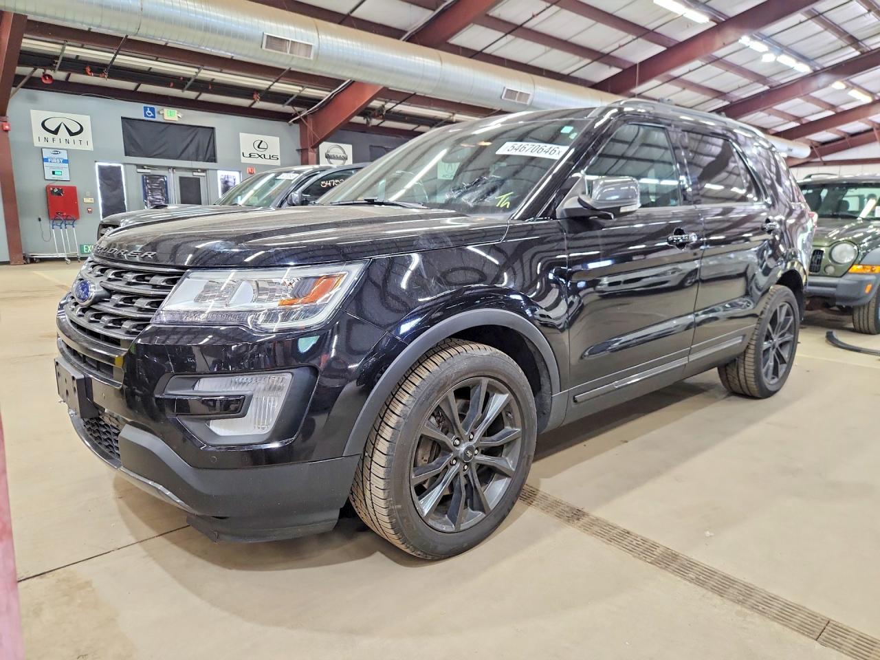 Salvage Ford Explorer Image