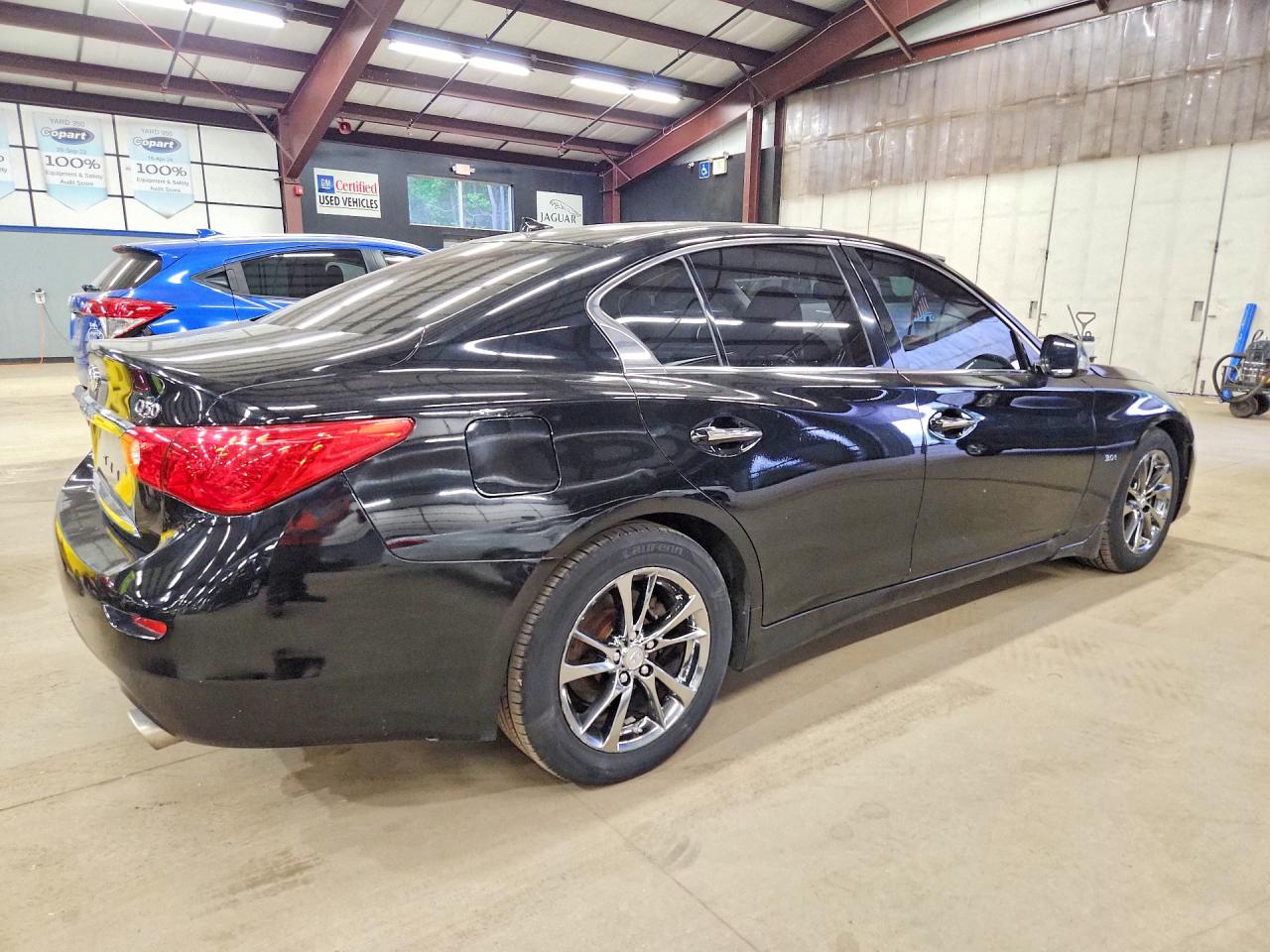INFINITI Q50 3.0t S 3.0t Signature Edition