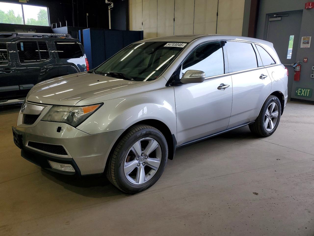 Salvage Acura MDX Image