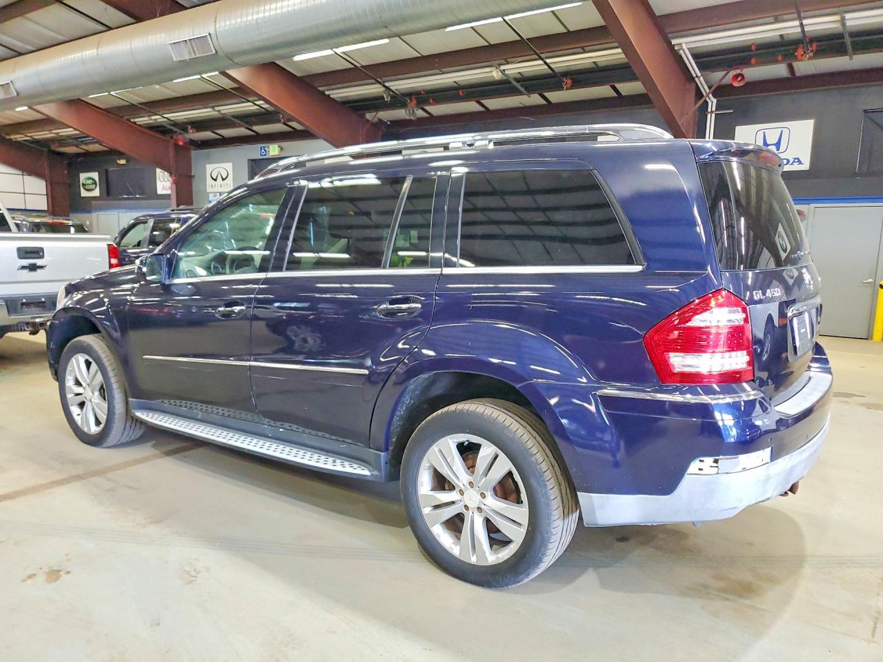 Mercedes-Benz G-Class 450 4matic