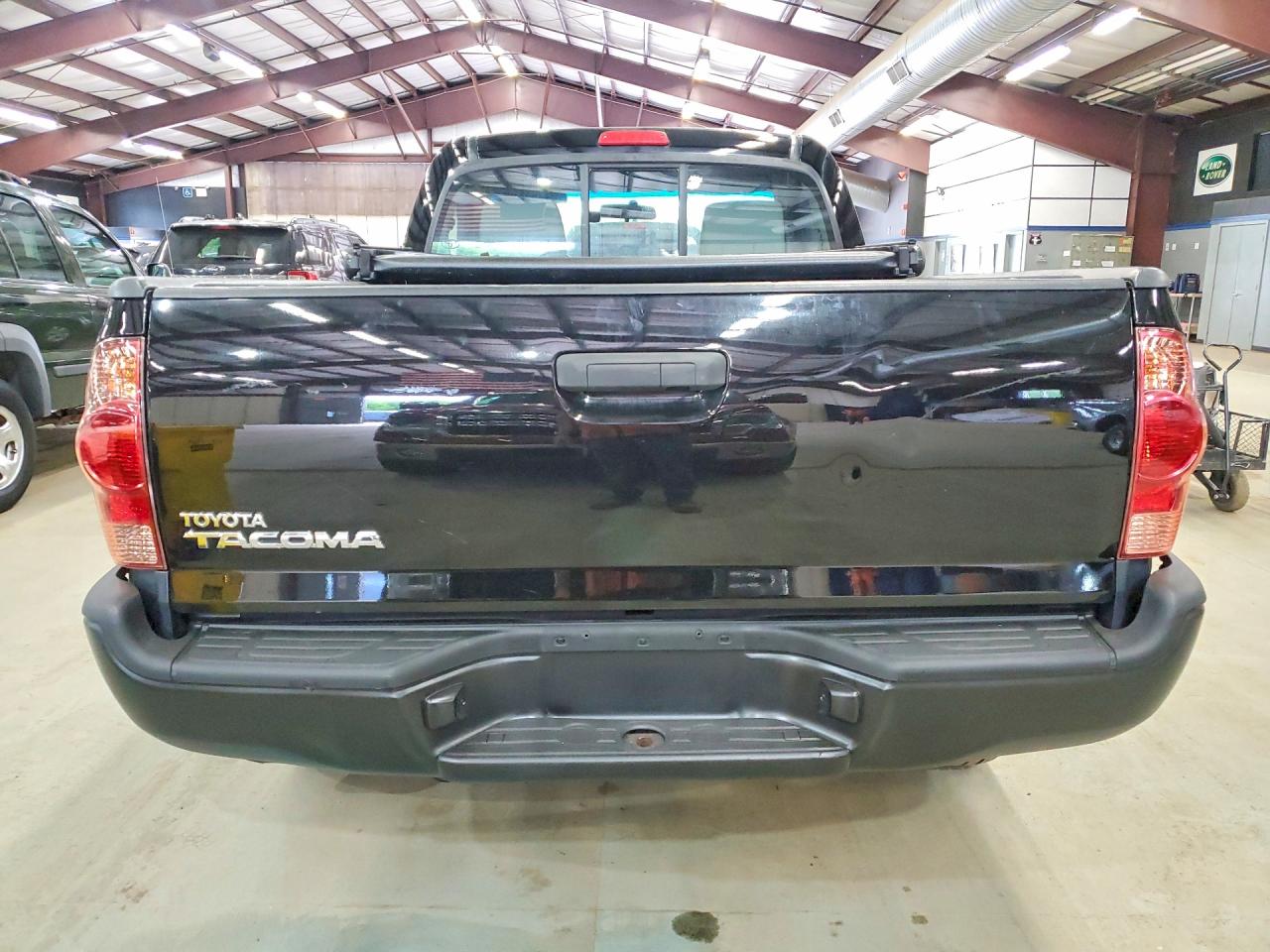 Toyota Tacoma Base