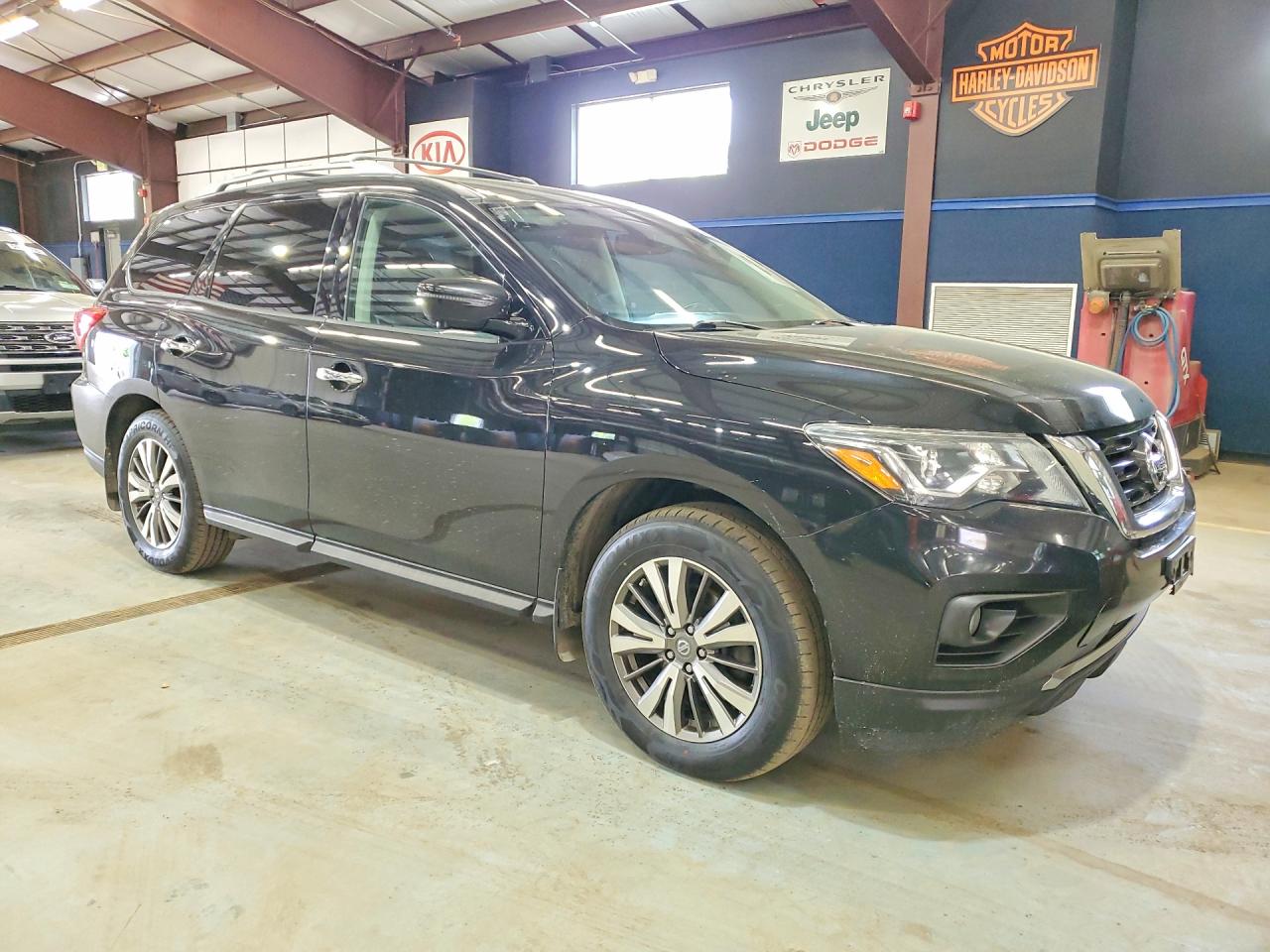 Nissan Pathfinder Sl