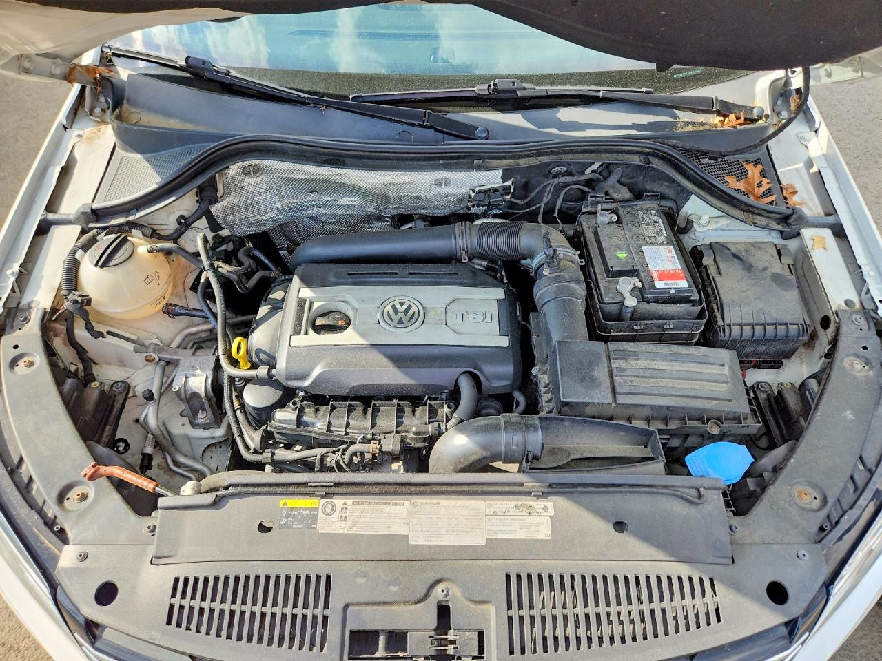 Volkswagen Tiguan S
