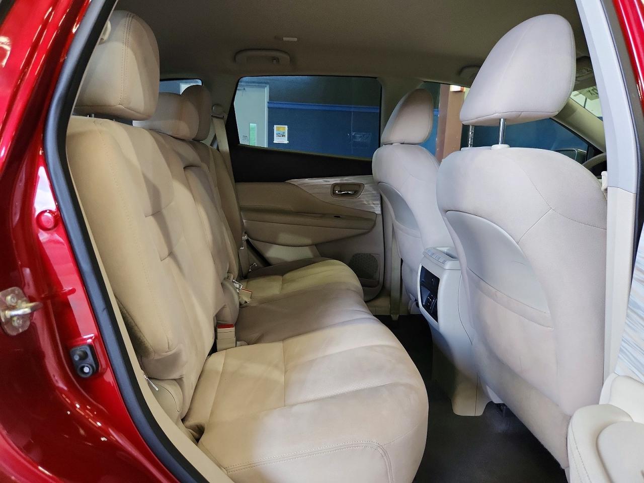 Nissan Murano Sv