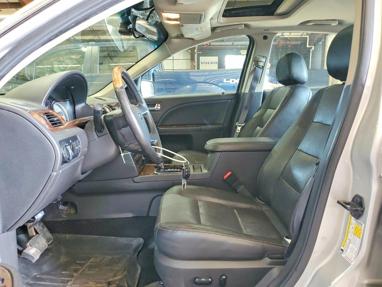 Ford Taurus Limited