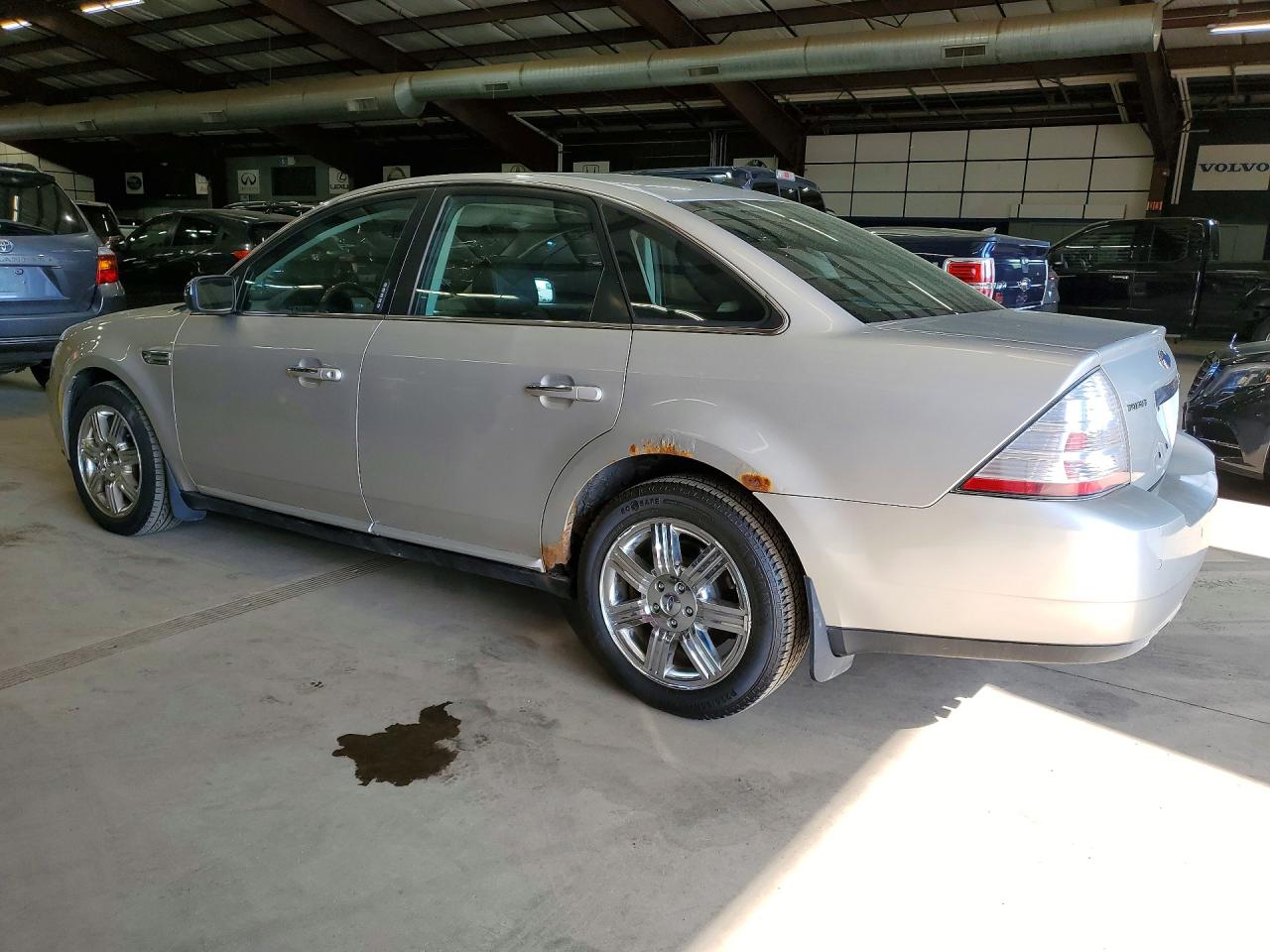 Ford Taurus Limited