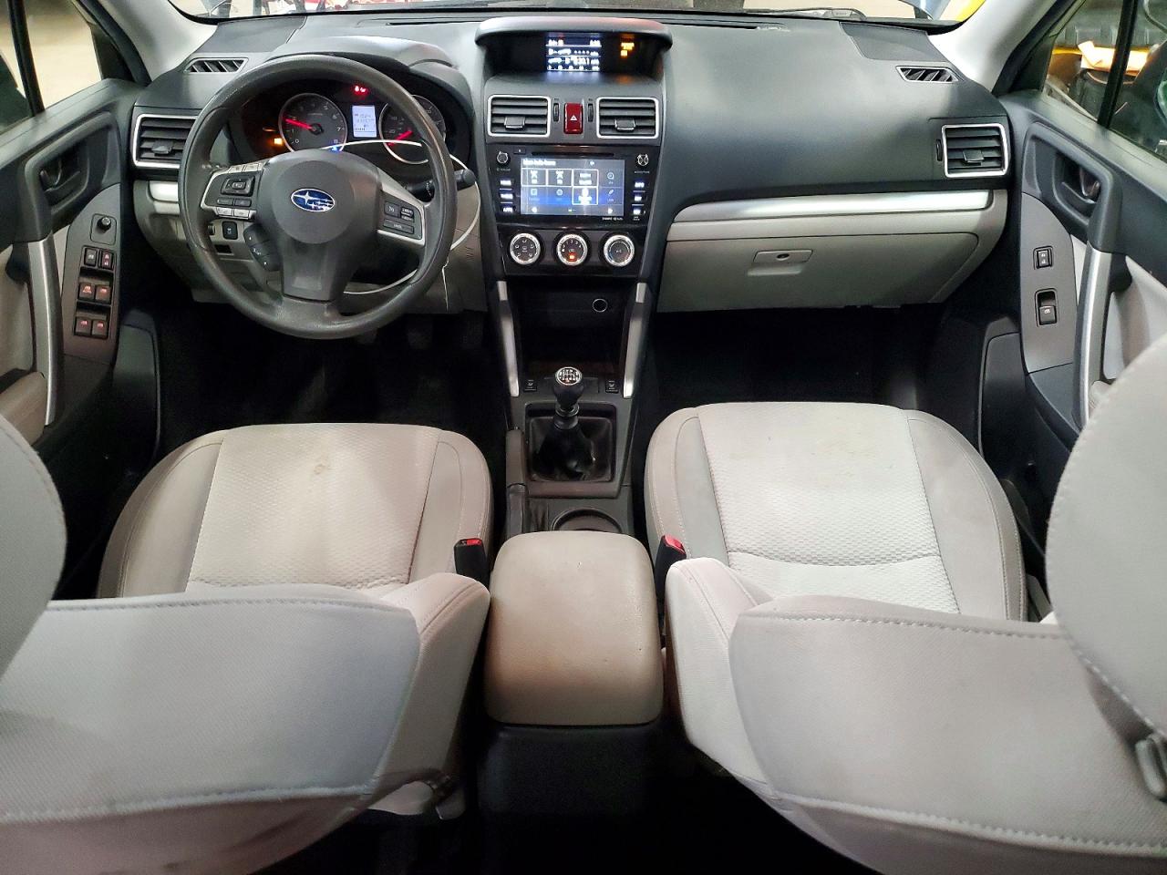 Subaru Forester 2.5i Premium