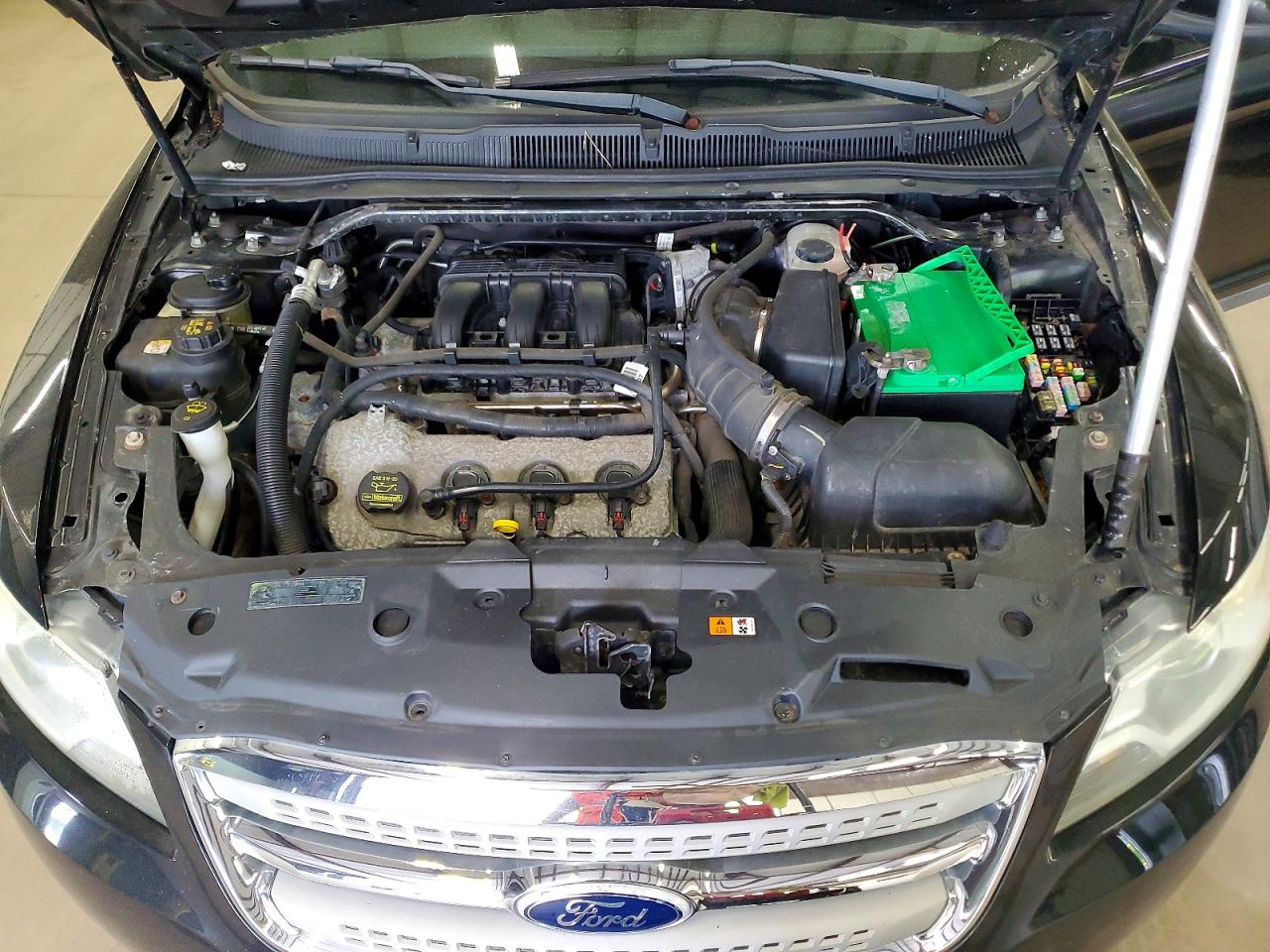 Ford Taurus Sel