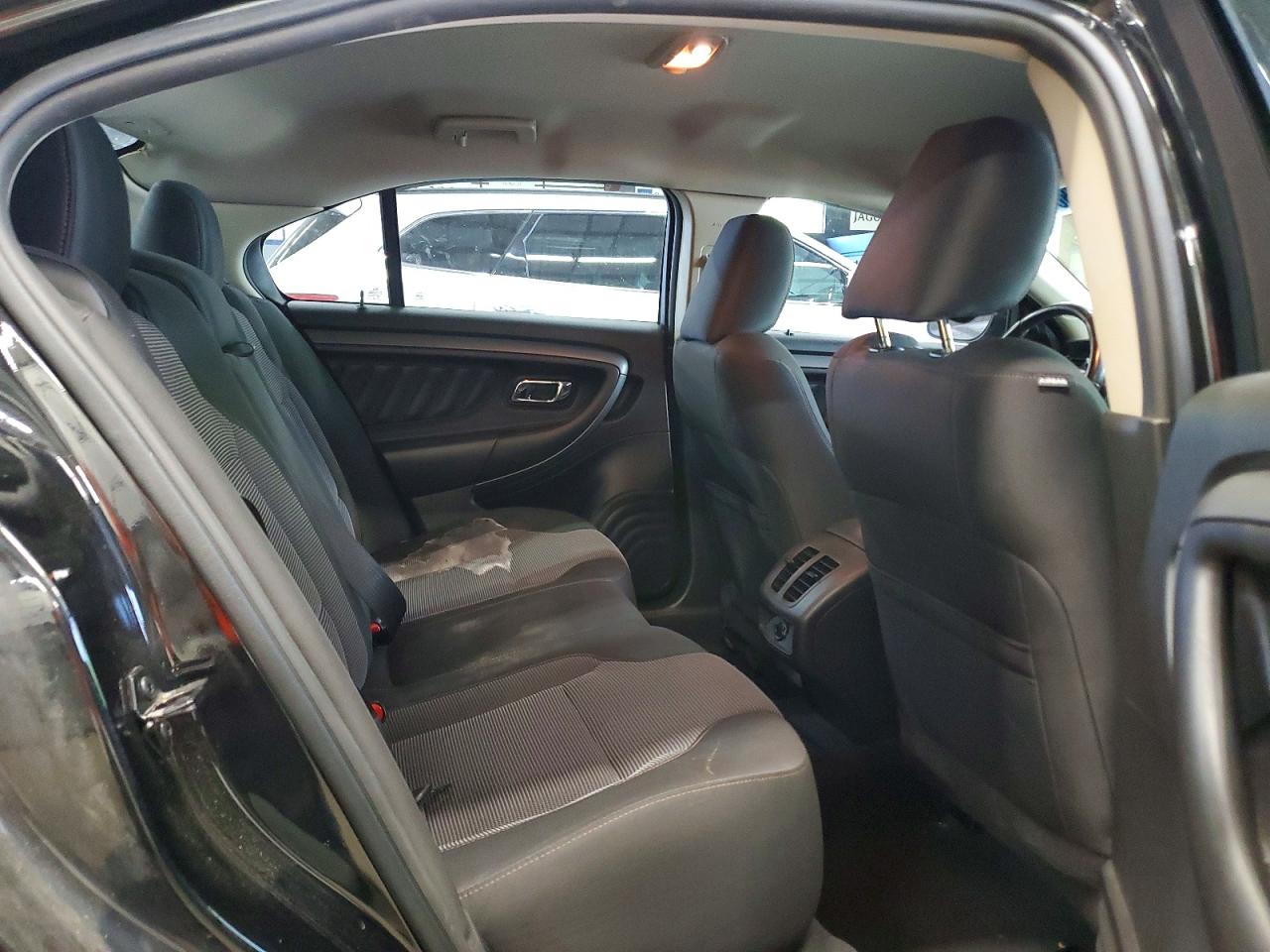 Ford Taurus Sel