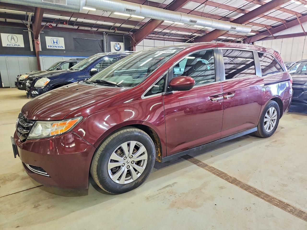 Salvage Honda Odyssey Image