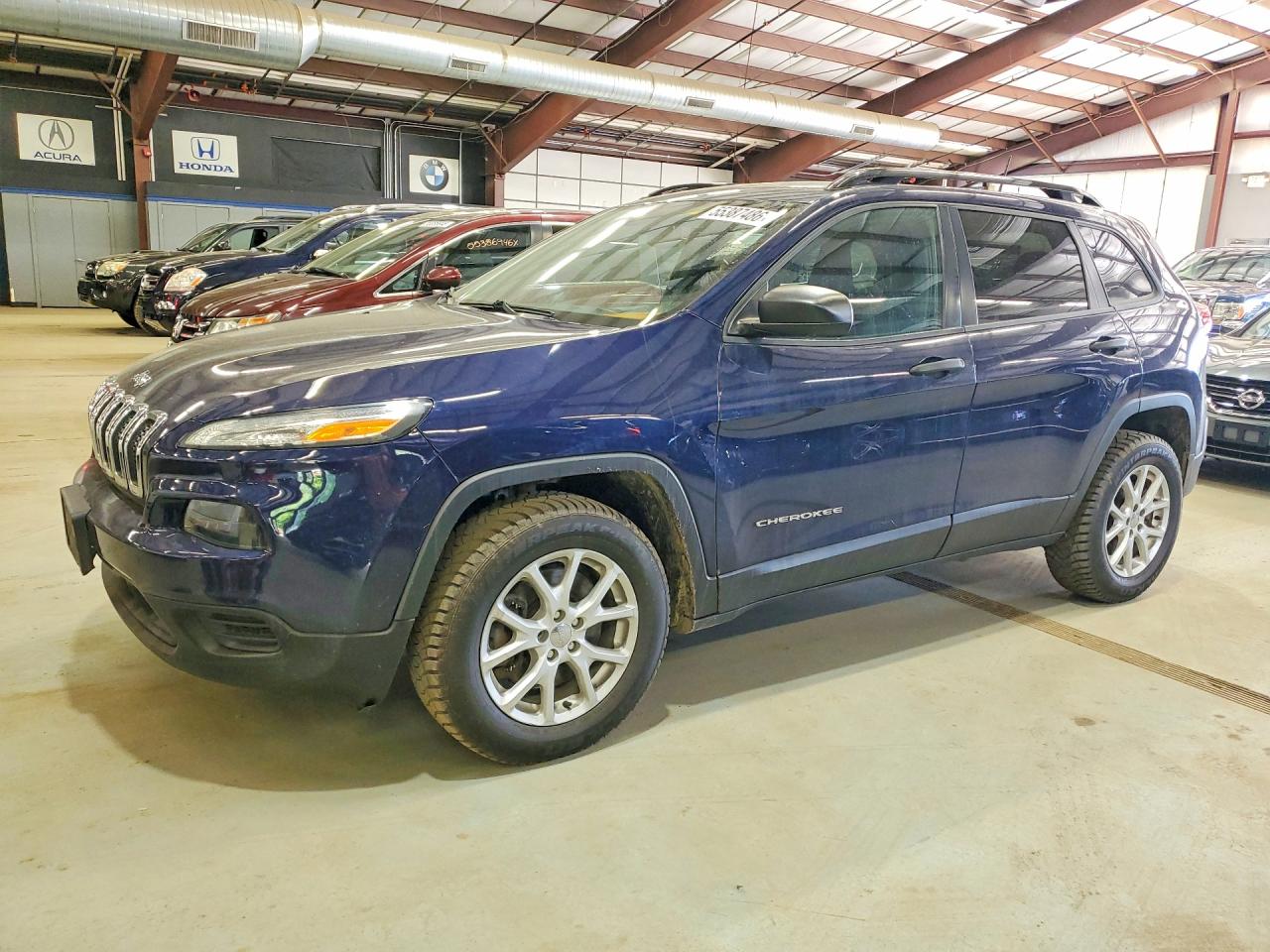 Salvage Jeep Cherokee Image