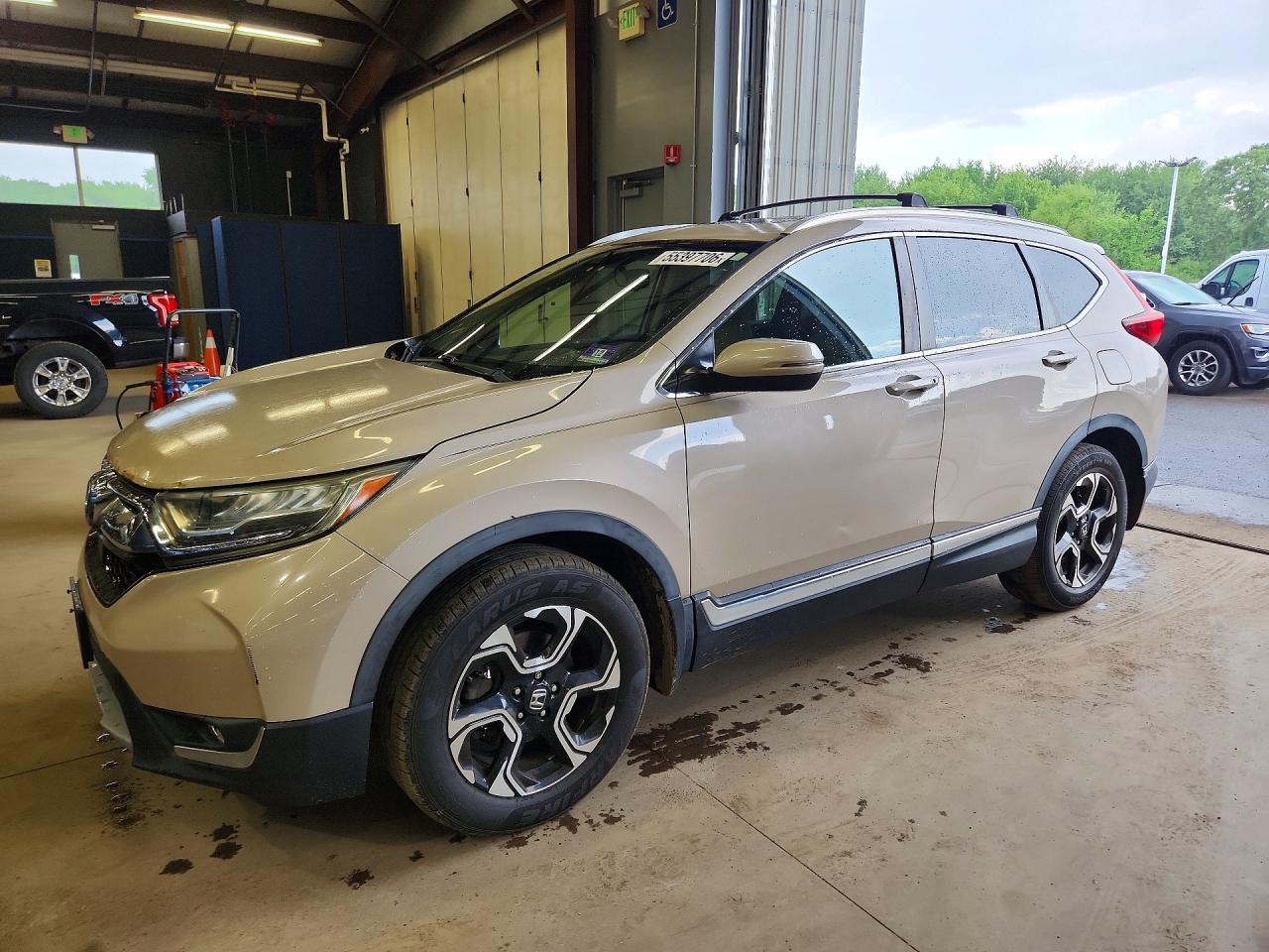 Salvage Honda Crv Image