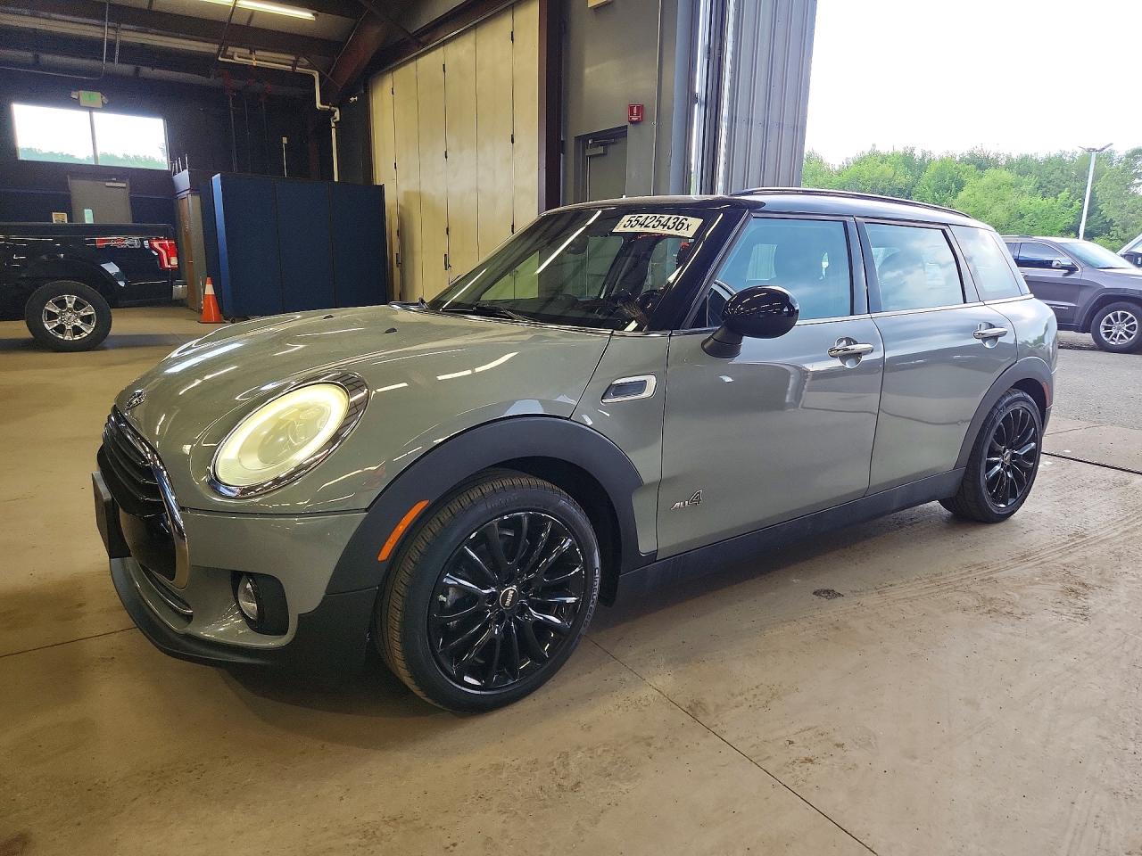 Salvage MINI Cooper Image