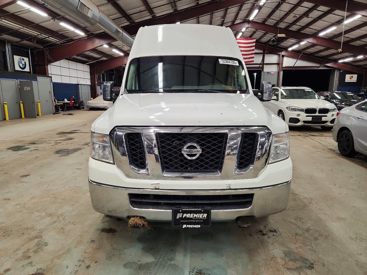 Nissan Nv 2500