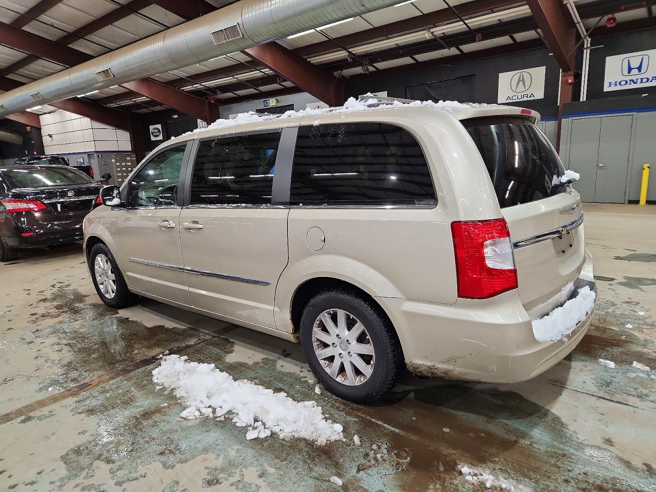 Chrysler Minivan Touring