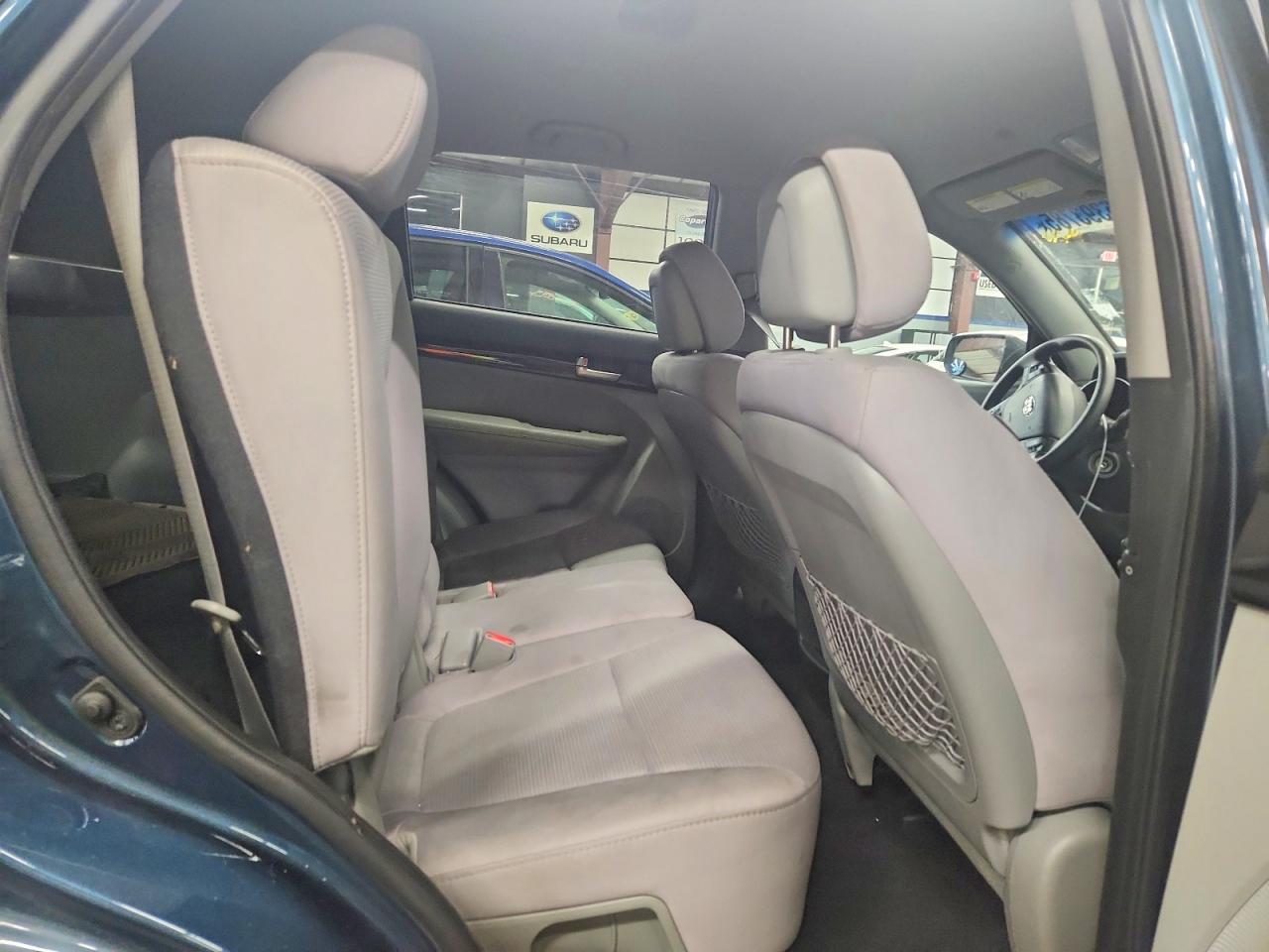 Kia Sorento Lx