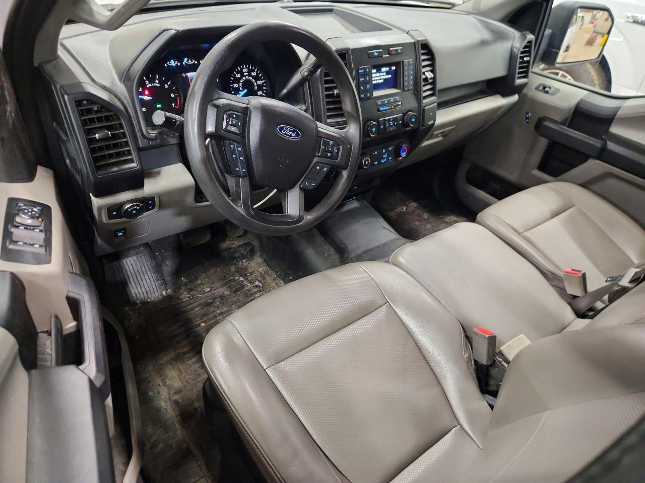 Ford F-150 Super Cab