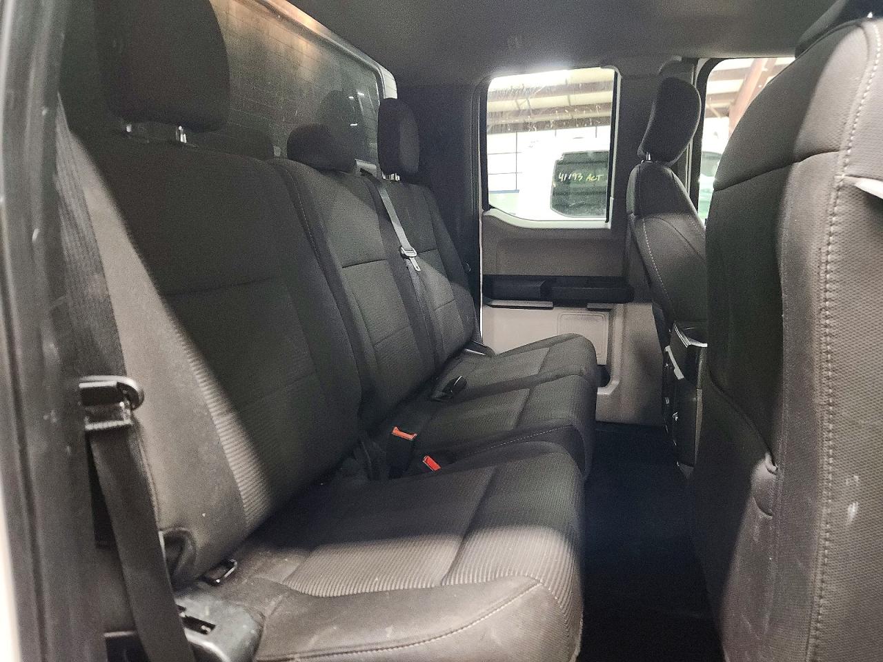 Ford F-150 Super Cab