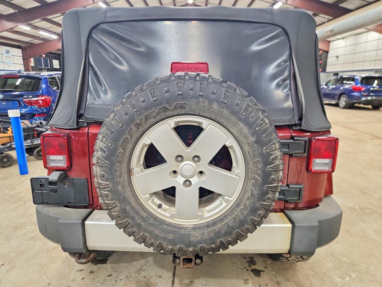Jeep Wrangler Sahara