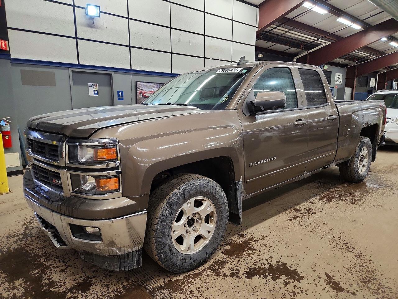 Salvage Chevrolet Silverado Image