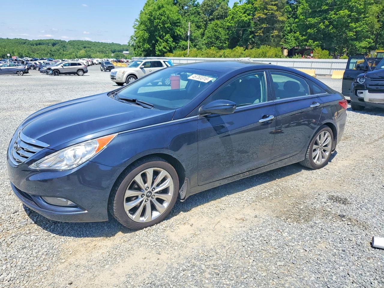 Salvage Hyundai SONATA Image