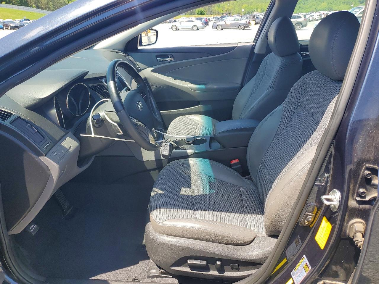 Hyundai SONATA Se 2.0t