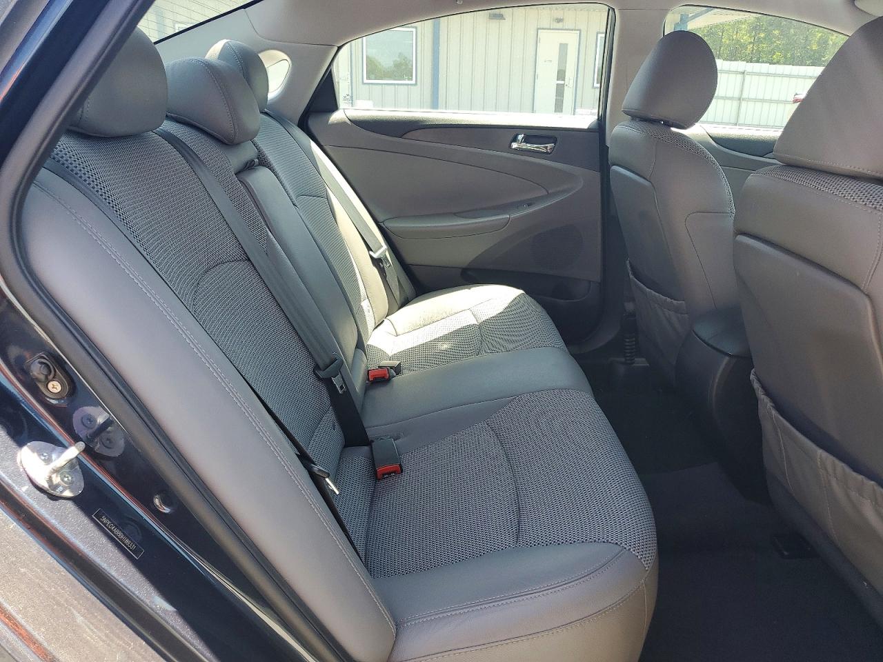 Hyundai SONATA Se 2.0t