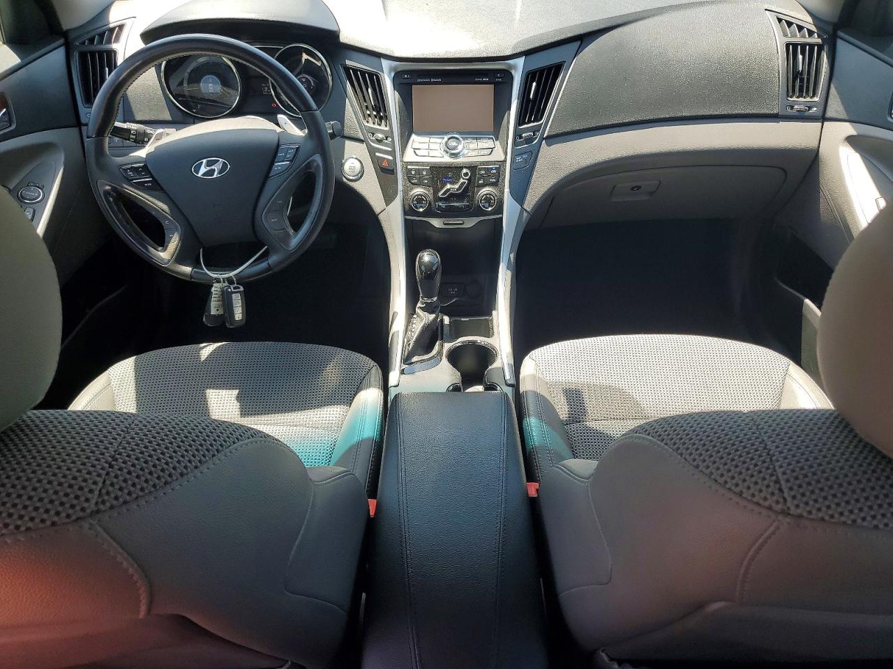 Hyundai SONATA Se 2.0t